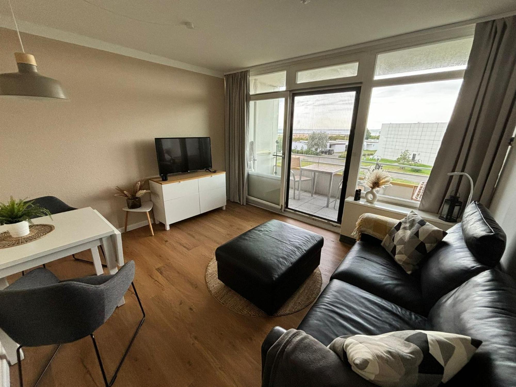 Quartier Suedstrand - Ferienwohnung Mit Meerblick Fehmarn Eksteriør bilde